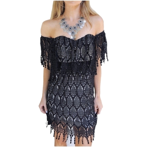 Revolve Stone Cold Fox Iowa Dress In Black Size XS Small Party Lace Overlay - Picture 2 of 10